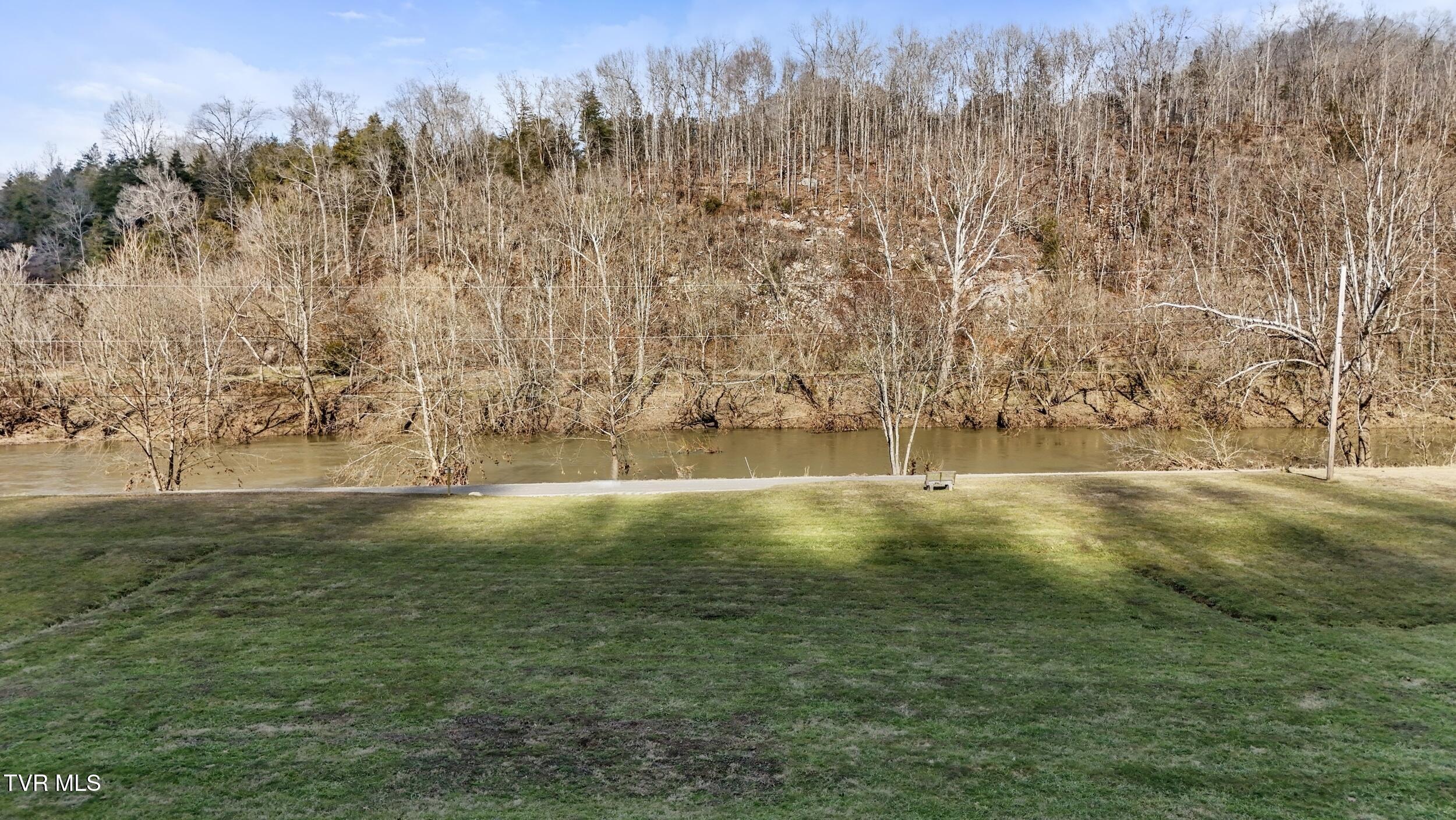 6-7 Waters Edge Road, Unit 6 Duffield, VA 24244 - Photo 4 of 8 14_dji_20250204111250_0652_d