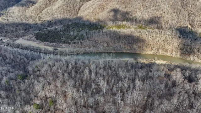 $79,999 | 6-7 Waters Edge Road, Unit 6, Duffield, VA 24244