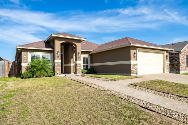 $460,000 | 7922 Superman Drive, Corpus Christi, TX 78414
