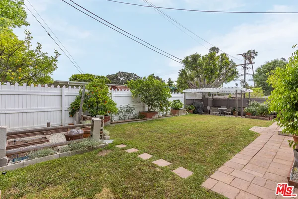 $1,175,000 | 5283 Thornburn Street, Los Angeles, CA 90045
