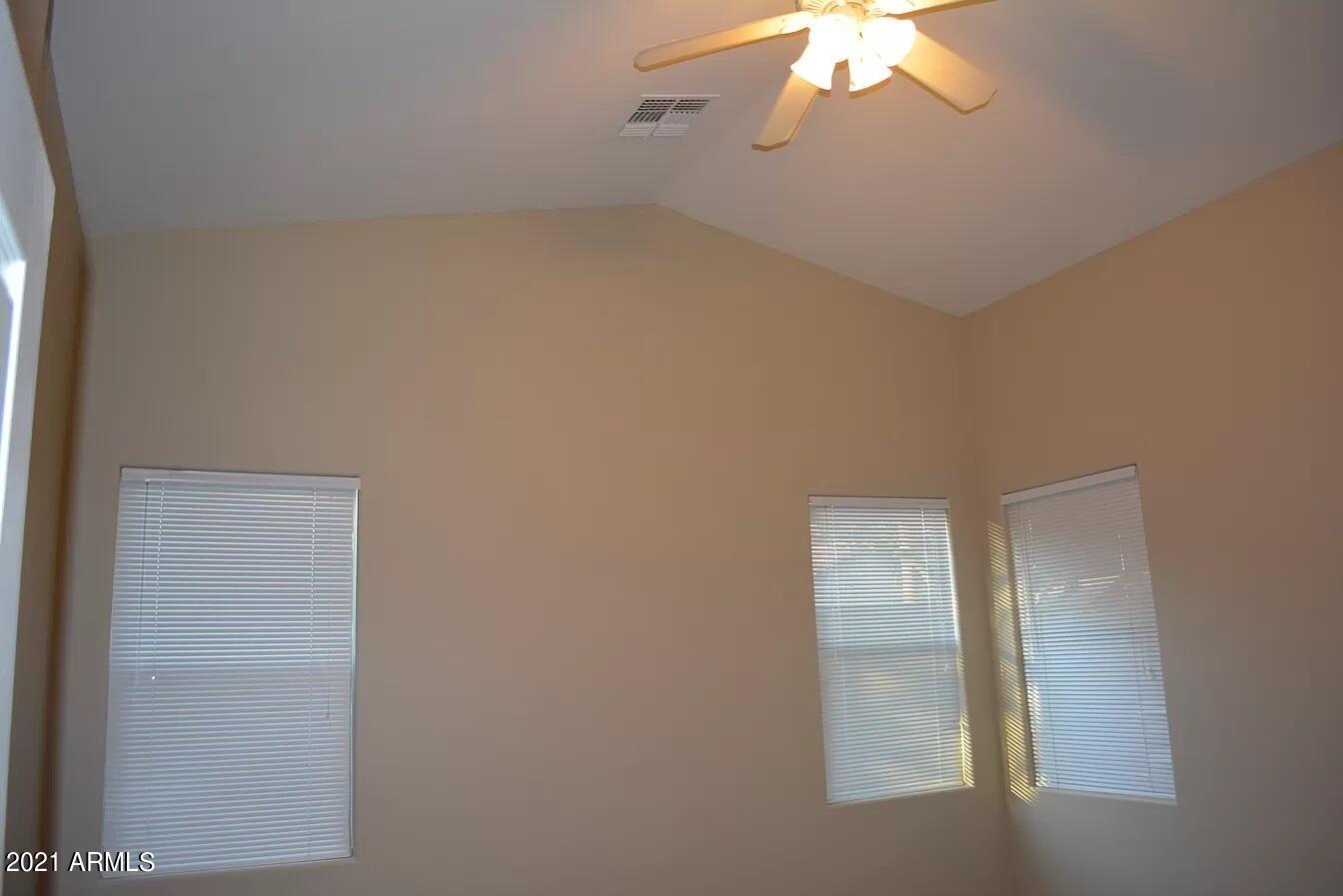 16950 West Nottingham Way Surprise, AZ 85374 - Photo 18 of 28 IMG_1046