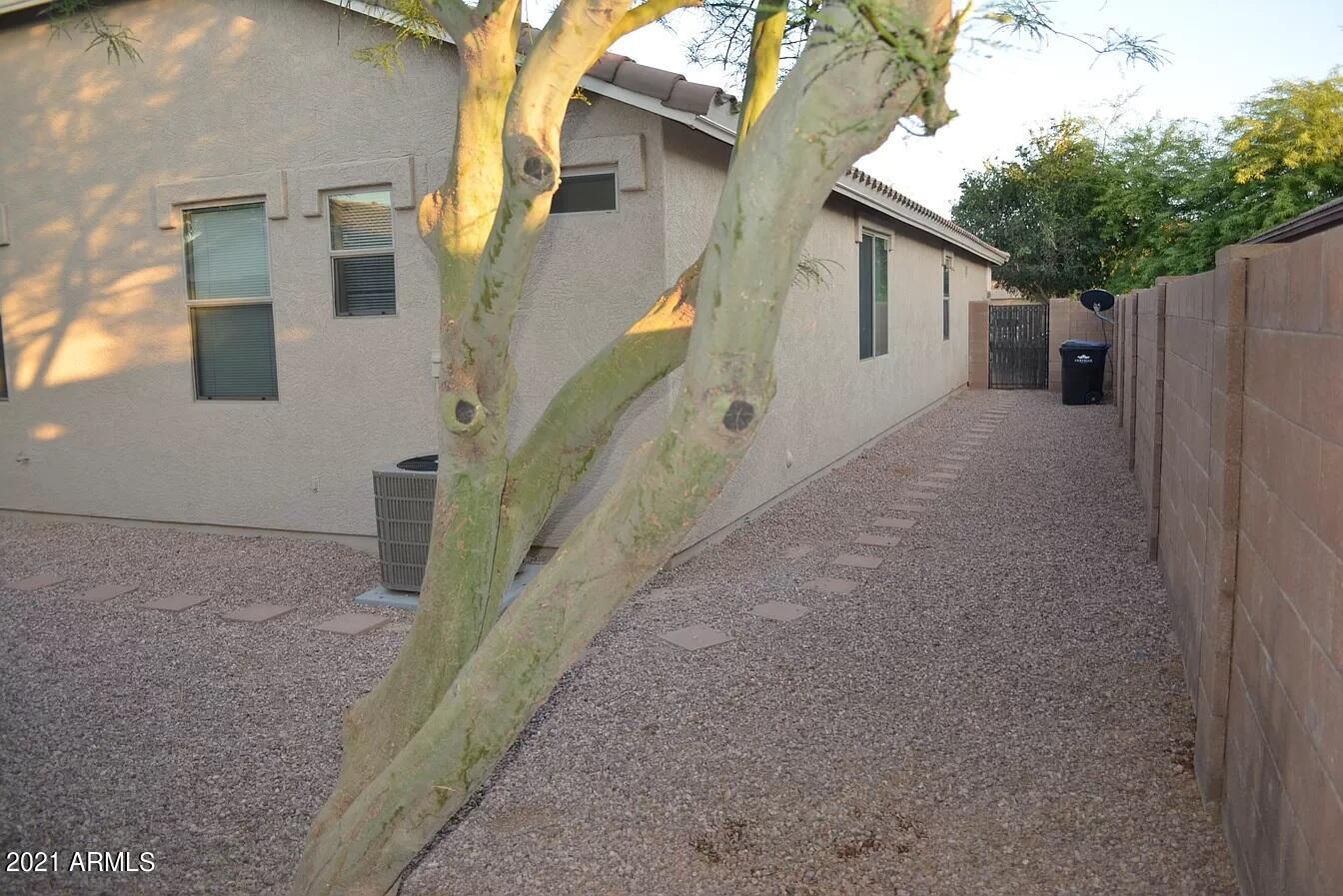 16950 West Nottingham Way Surprise, AZ 85374 - Photo 23 of 28 IMG_1051