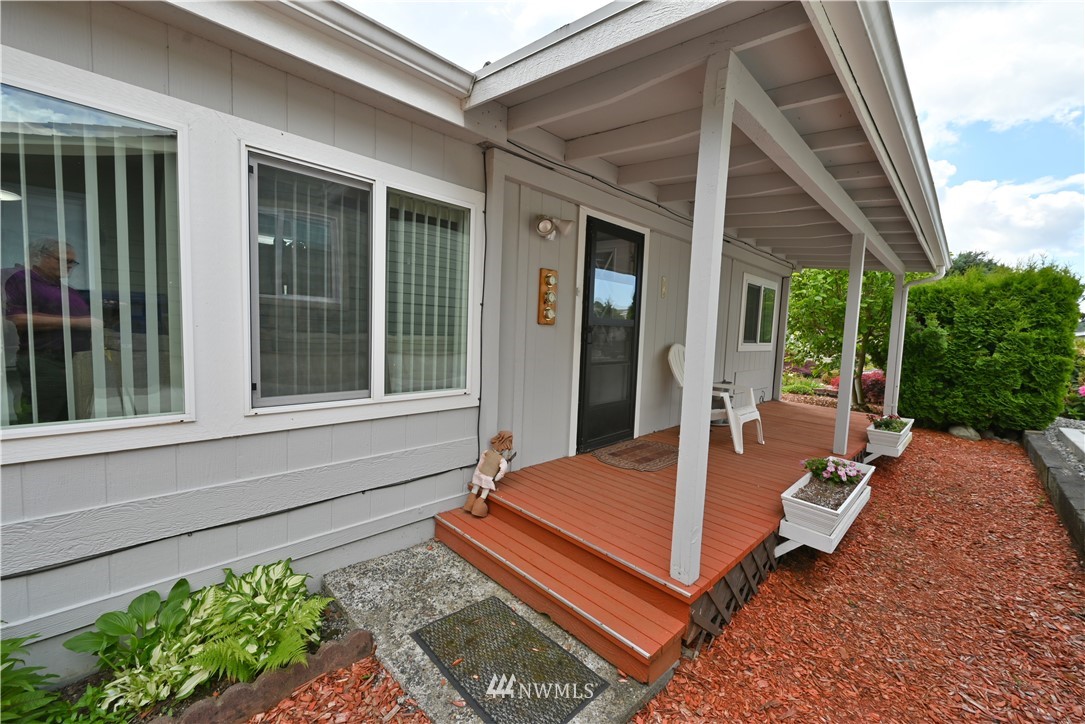 23801 7th Place West Bothell, WA 98021 - Photo 2 of 28
