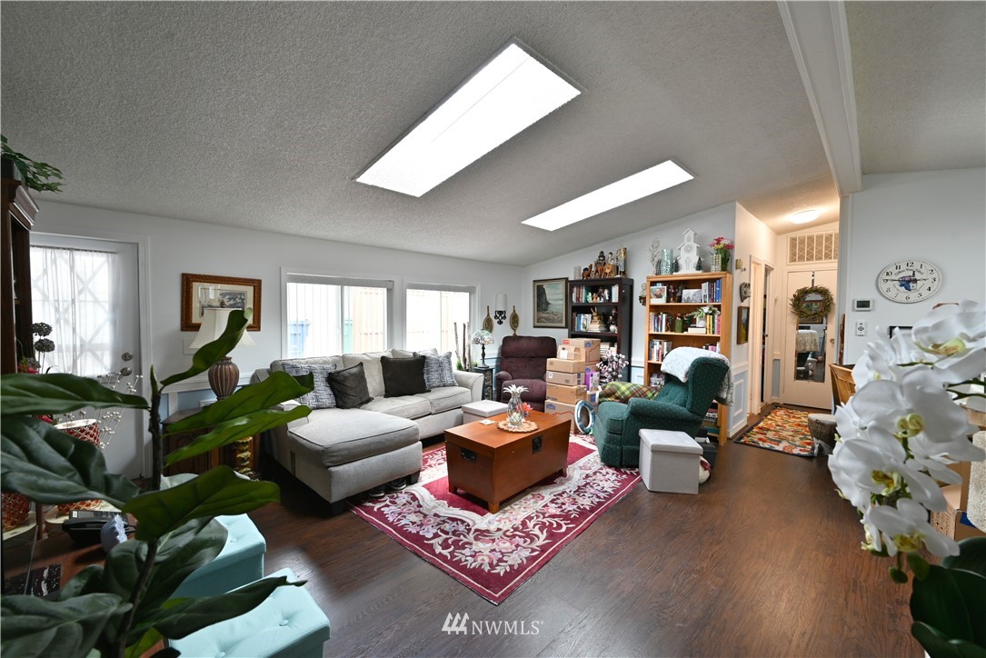 23801 7th Place West Bothell, WA 98021 - Photo 6 of 28