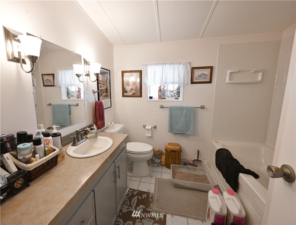 23801 7th Place West Bothell, WA 98021 - Photo 10 of 28