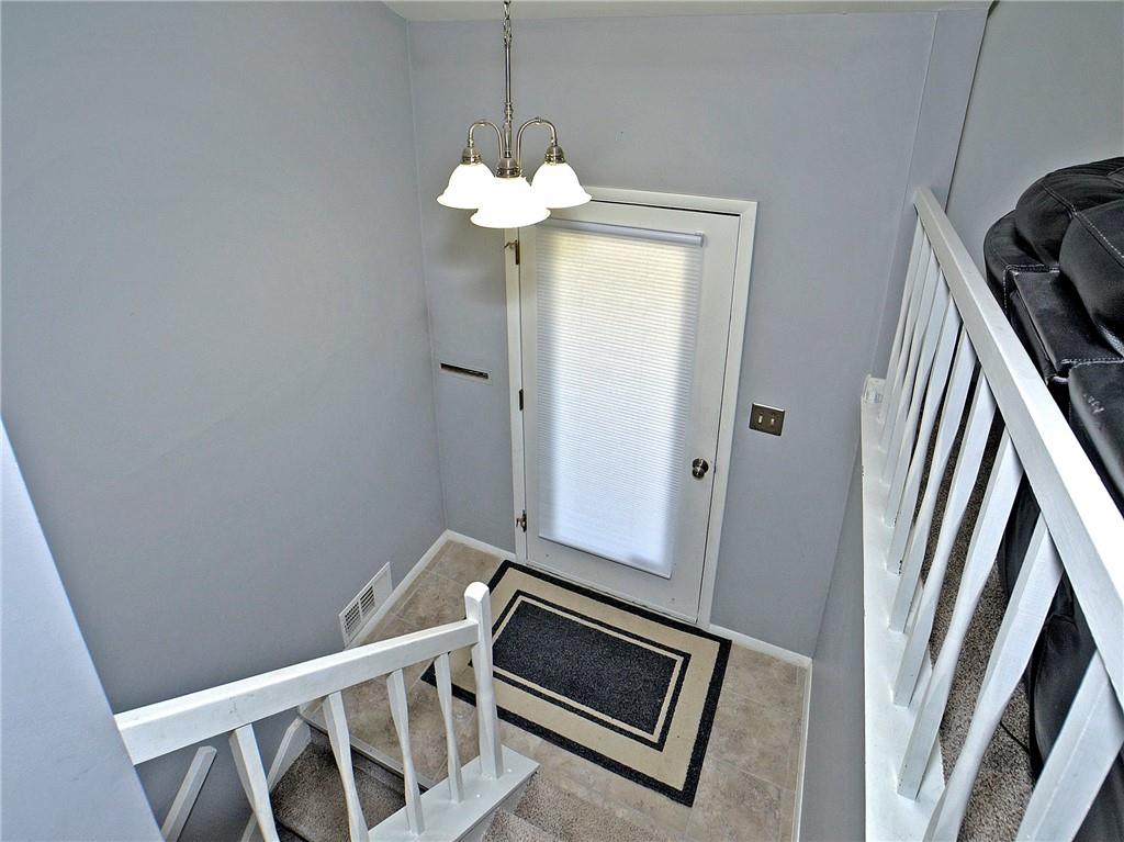 104 Ridgeview Drive Monroeville, PA 15146 - Photo 6 of 25 Gallery Image 6