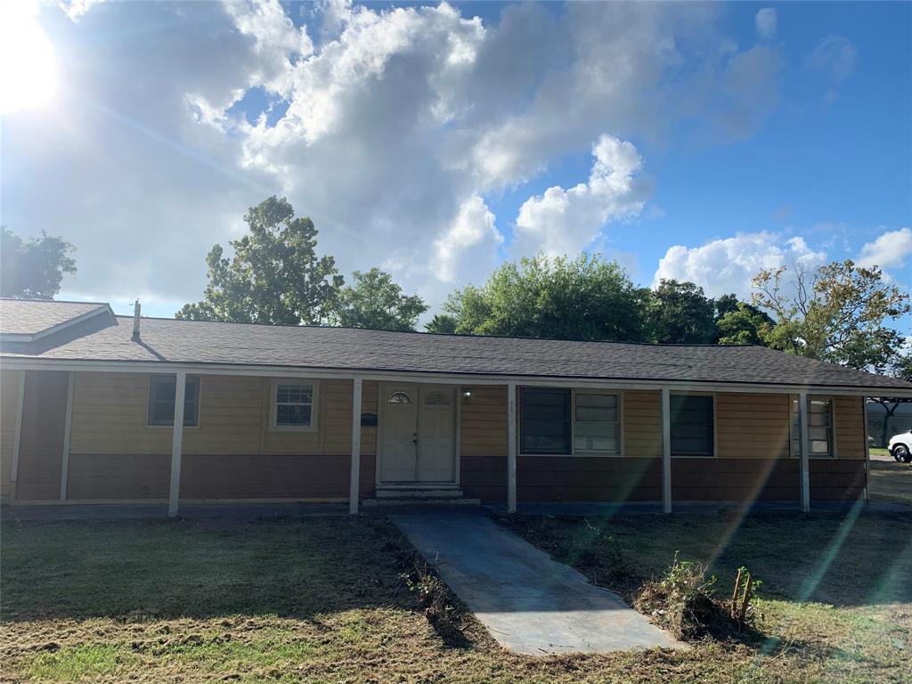 1129 North Arcola St  