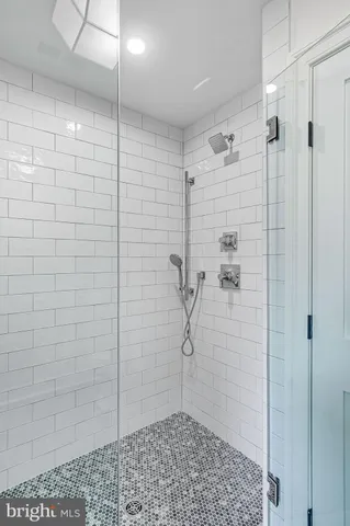 $2,595,000 | 709 Newtown Road, Berwyn, PA 19312