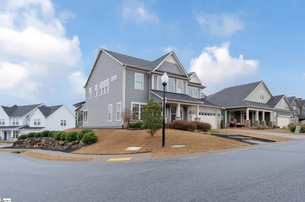 $589,900 | 120 Longfellow Way, Simpsonville, SC 29681