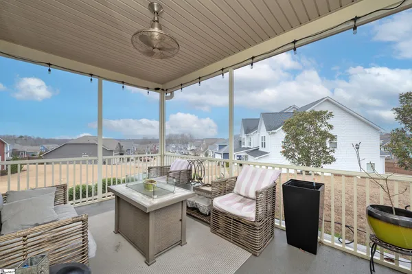 $589,900 | 120 Longfellow Way, Simpsonville, SC 29681
