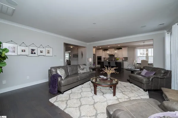 $589,900 | 120 Longfellow Way, Simpsonville, SC 29681