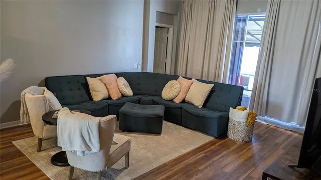 $2,200 | 581 Painted Leaf Drive, Brooksville, FL 34604