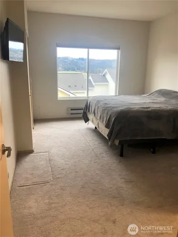 $2,600 | 14506 1st Lane Northeast, Unit 102, Duvall, WA 98019