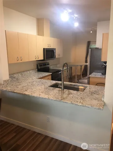 $2,600 | 14506 1st Lane Northeast, Unit 102, Duvall, WA 98019