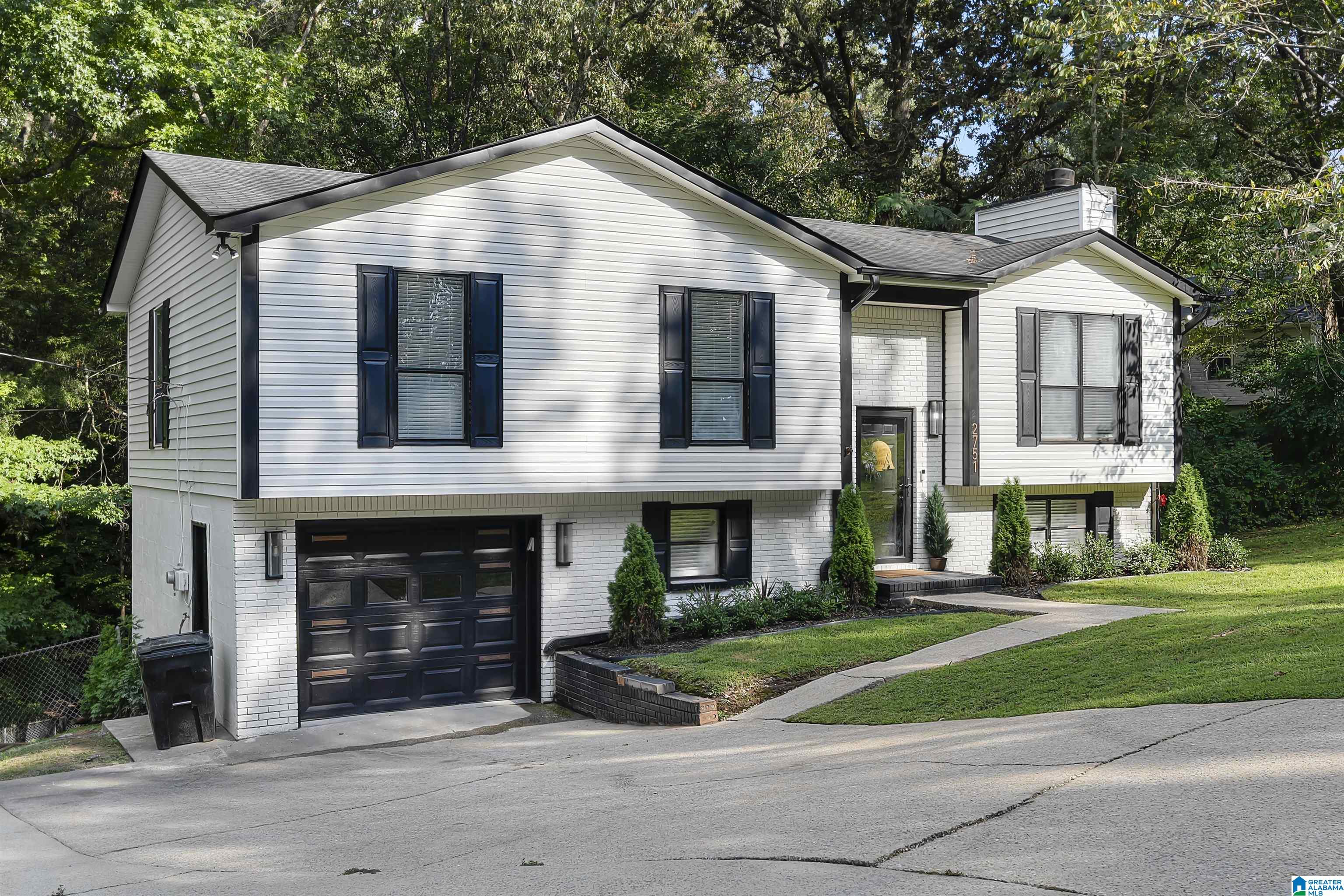 2751 Shoemaker Street Birmingham, AL 35235 - Photo 2 of 36