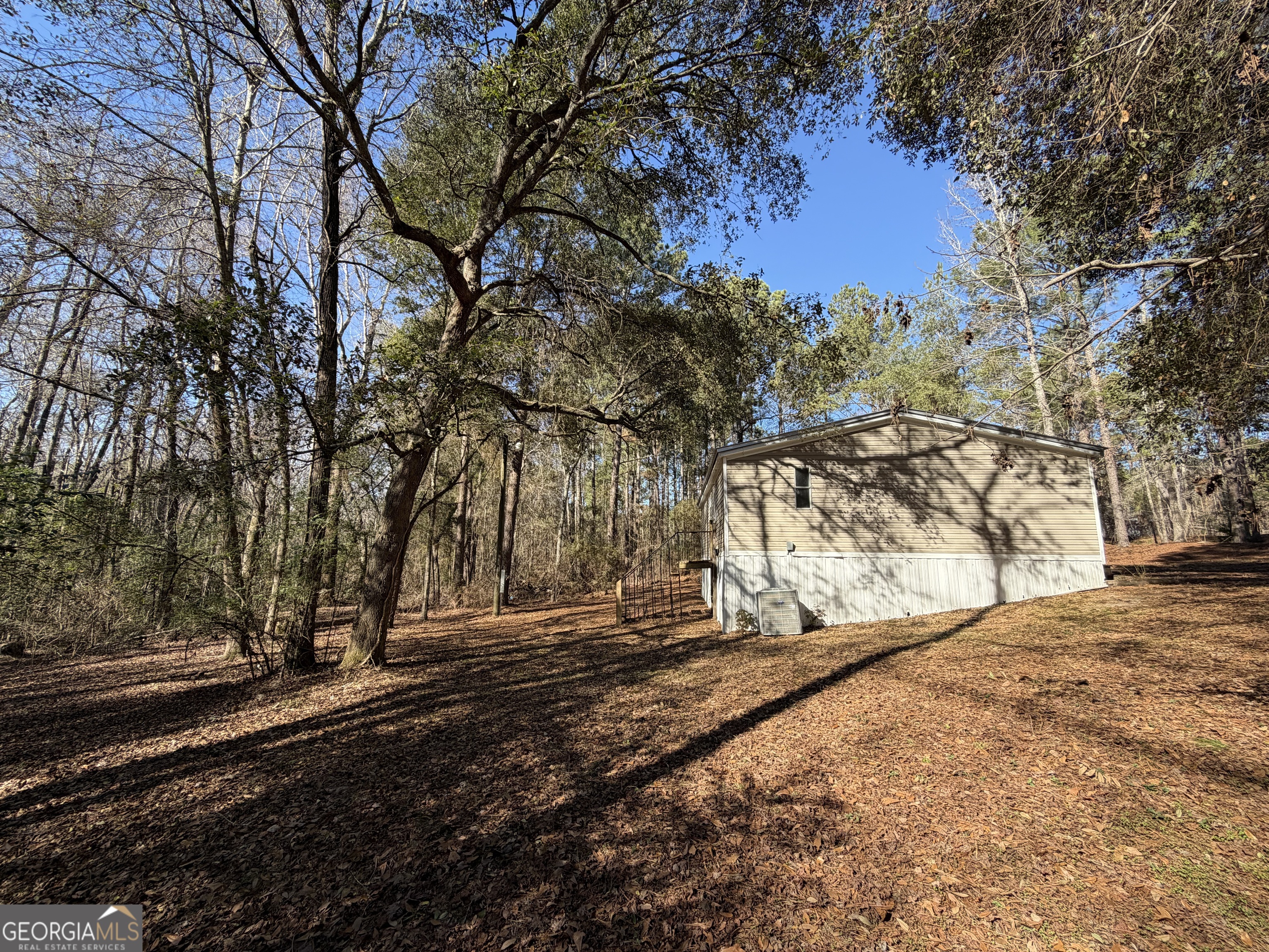 927 Louis Road Rentz, GA 31075 - Photo 7 of 22 a view of park space