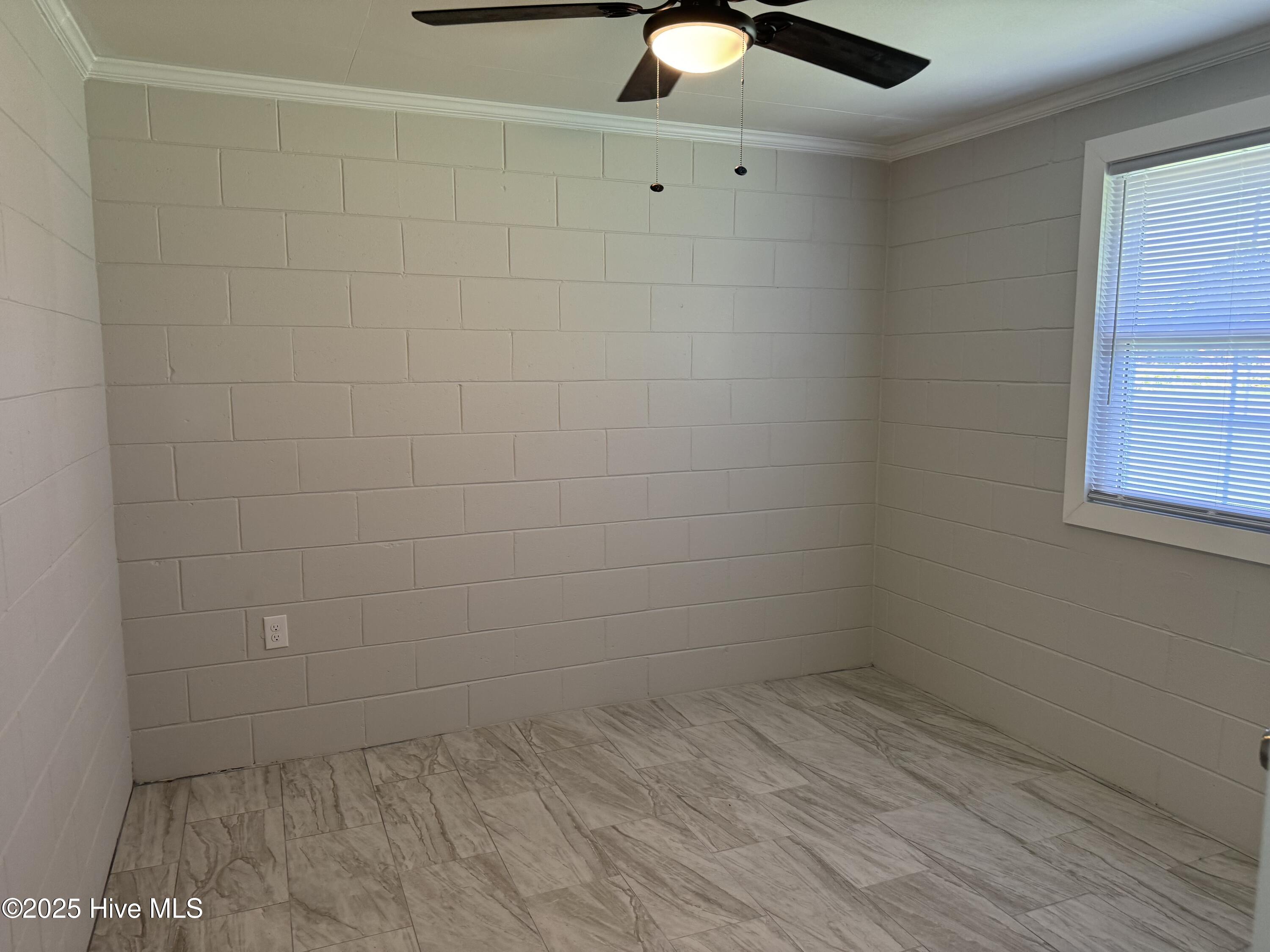 309 Jackson Street Ayden, NC 28513 - Photo 6 of 6 IMG_1030