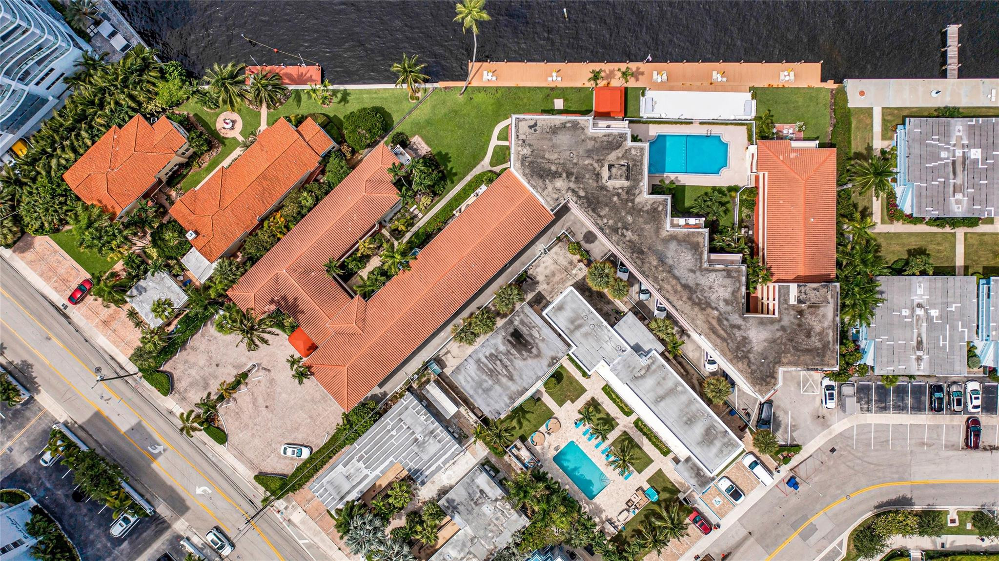 341 North Birch Road, Unit 204 Fort Lauderdale, FL 33304 - Photo 34 of 35 Photo 34