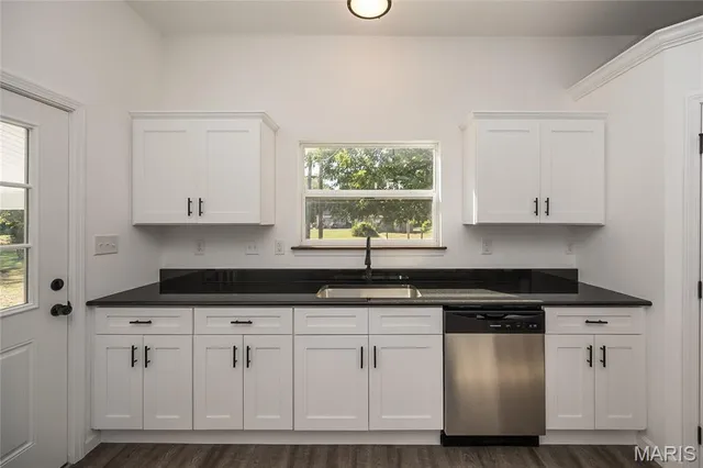 $225,000 | 323 Church Street, East Alton, IL 62024