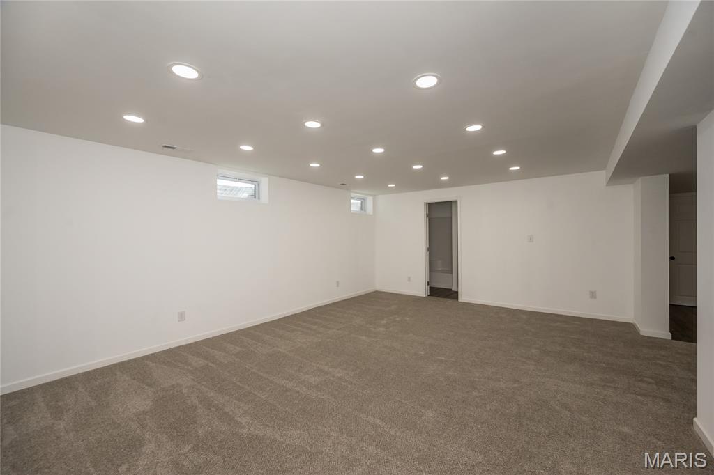 323 Church Street East Alton, IL 62024 - Photo 37 of 52