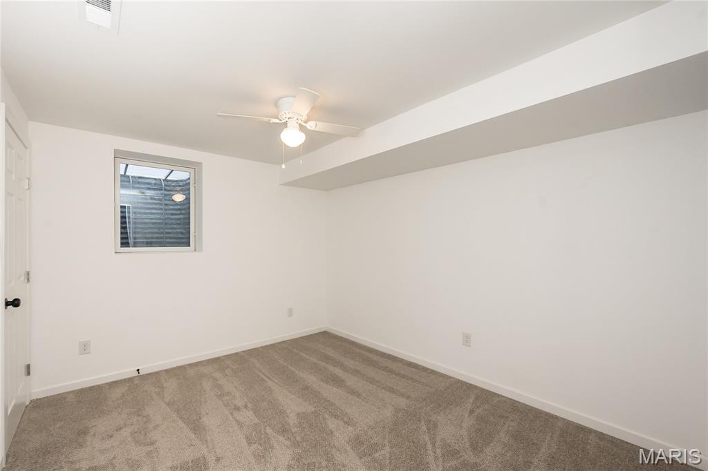 323 Church Street East Alton, IL 62024 - Photo 40 of 52