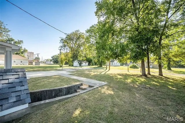 $225,000 | 323 Church Street, East Alton, IL 62024