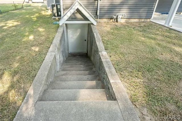 $225,000 | 323 Church Street, East Alton, IL 62024