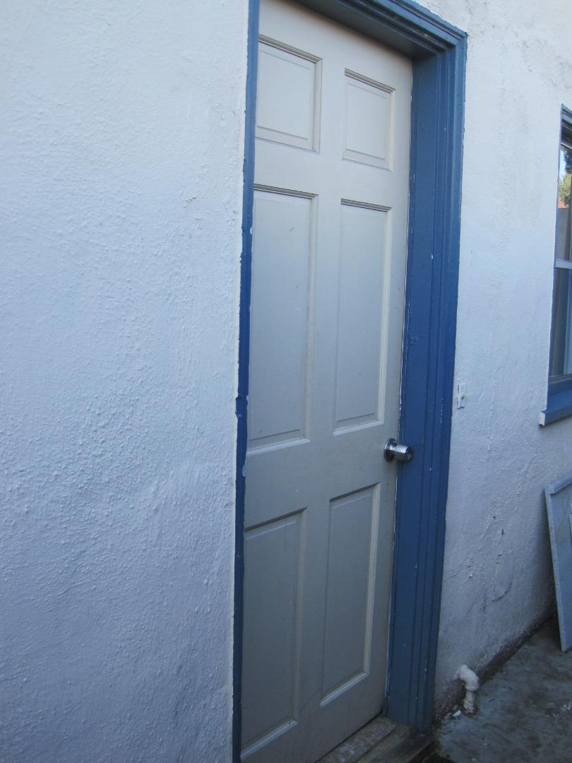 1225 Beacon Avenue San Mateo, CA 94401 - Photo 15 of 21 a view of door