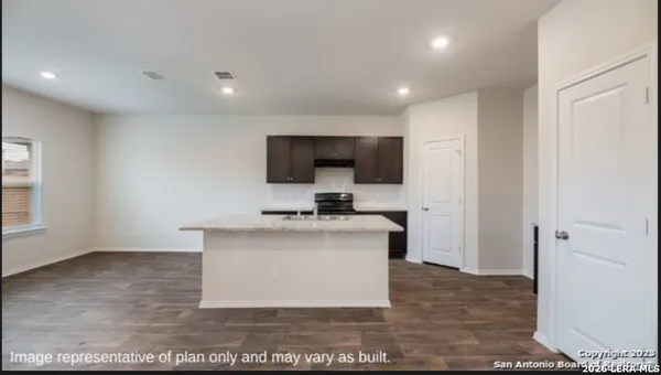 $2,500 | 1310 Brown Pelican Way, San Antonio, TX 78253