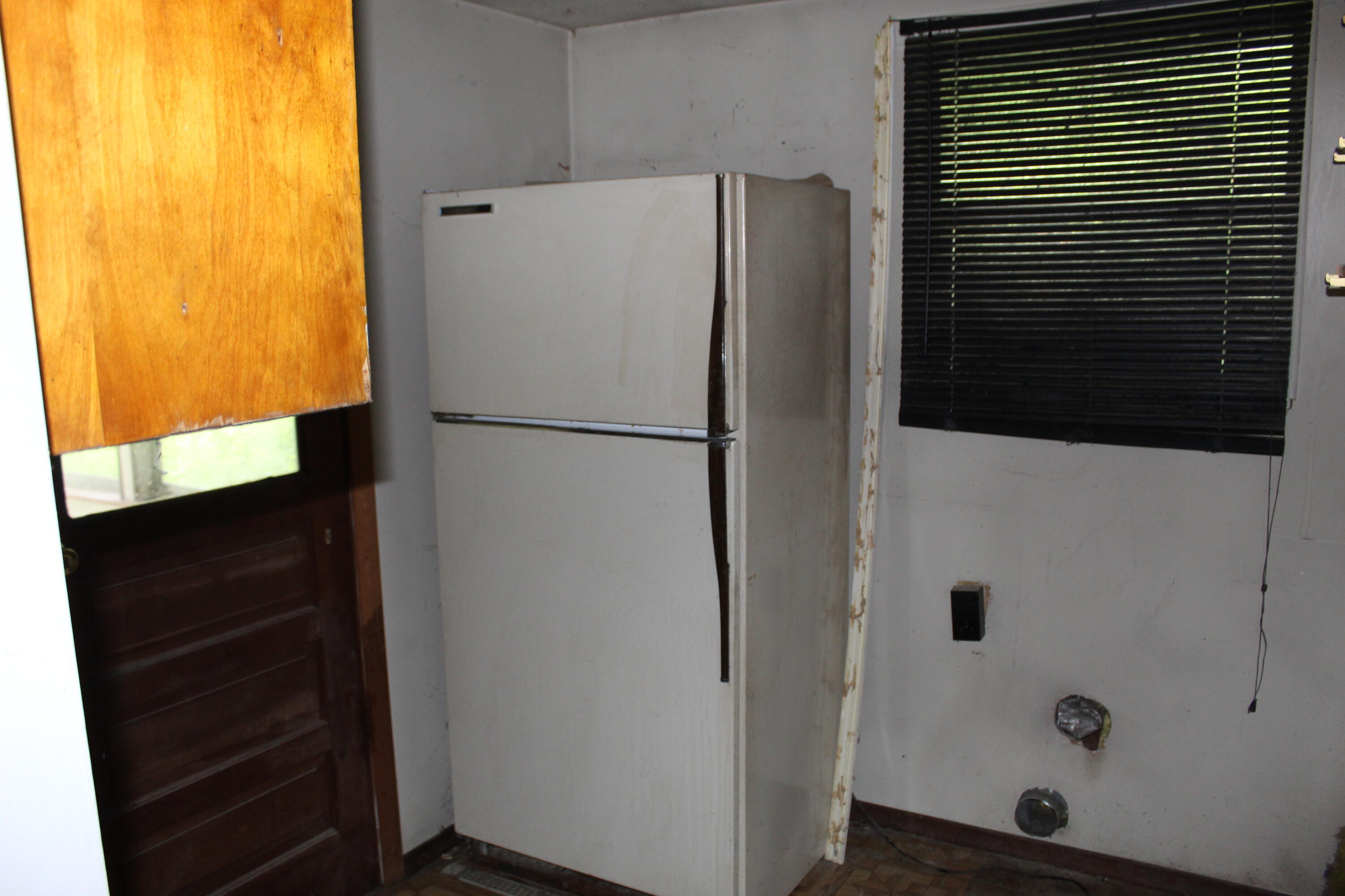 121 Home Run Road Middlesboro, KY 40965 - Photo 14 of 18 IMG_0229