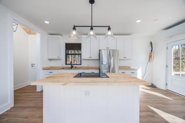 $519,900 | 65 Happy Hollow Road, Freeport, FL 32439