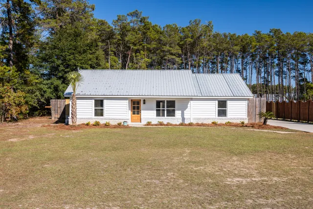 $519,900 | 65 Happy Hollow Road, Freeport, FL 32439