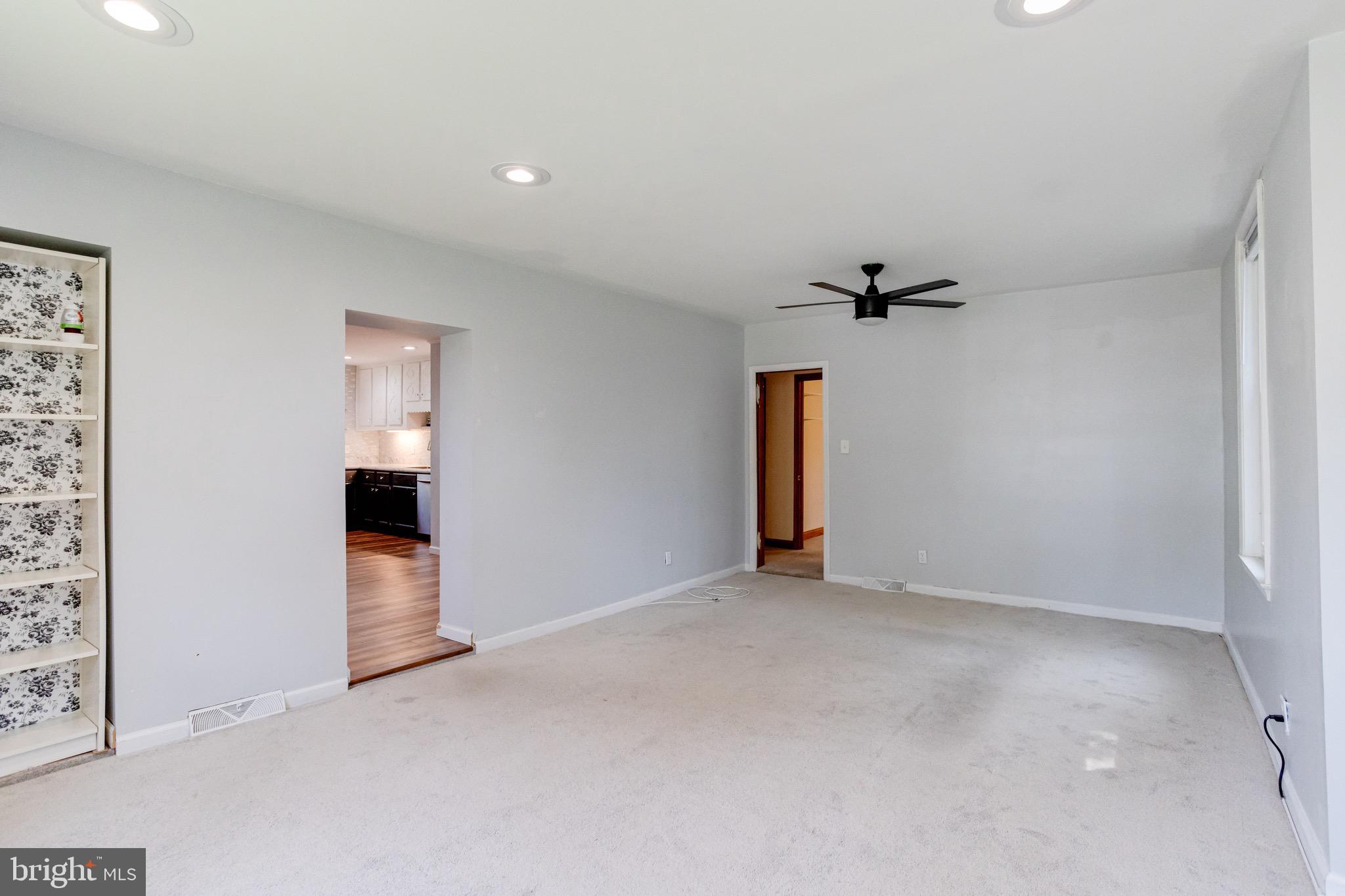 905 Regester Avenue Baltimore, MD 21239 - Photo 13 of 43