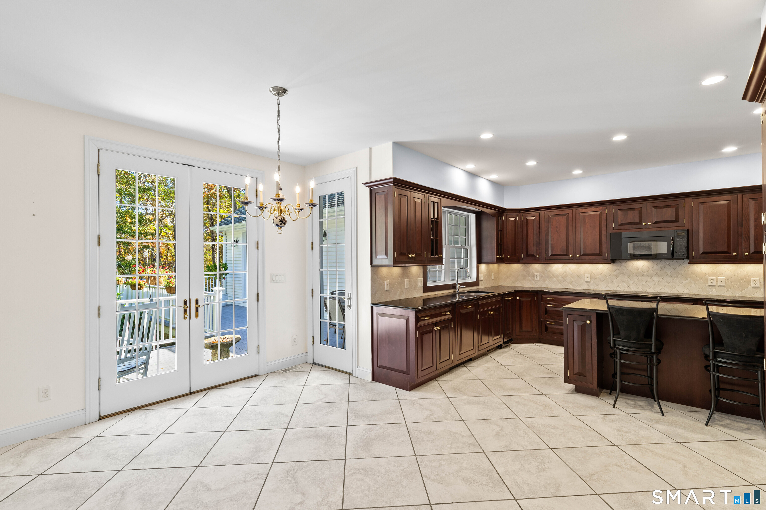 157 Mitchell Hill Road Lyme, CT 06371 - Photo 8 of 40
