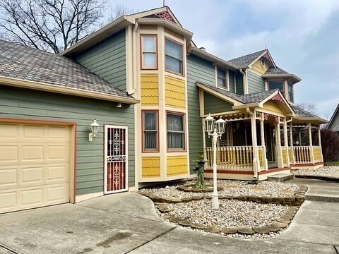 5920 Charing Cross Road Indianapolis, IN 46217 - Photo 2 of 20 Gallery Image 2
