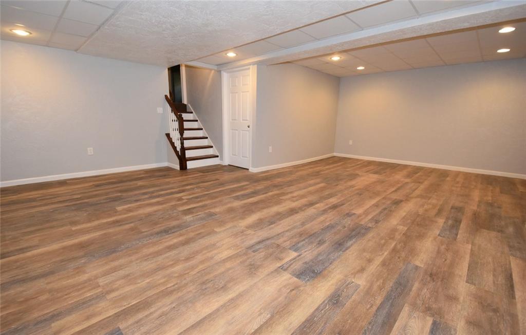 2356 Cramden Road Pittsburgh, PA 15241 - Photo 22 of 25 Gallery Image 22