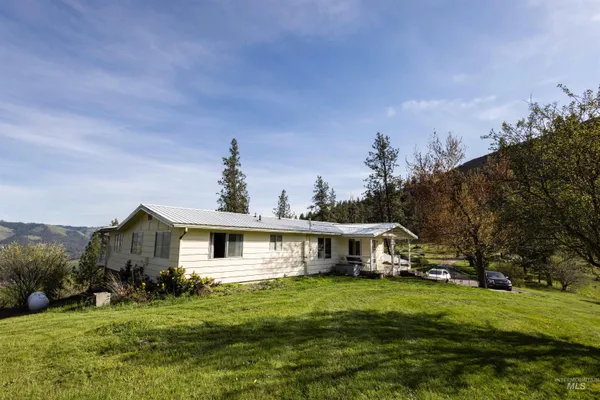 $439,900 | 3230 Highway 64, Kamiah, ID 83536