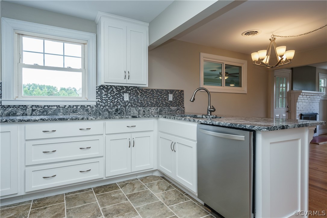 6300 Hickory Road Petersburg, VA 23803 - Photo 13 of 33 Kitchen