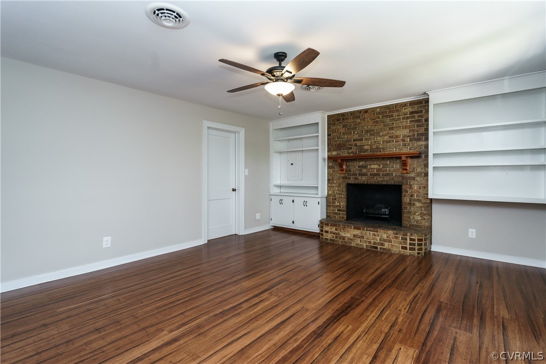 6300 Hickory Road Petersburg, VA 23803 - Photo 20 of 33 Master Bedroom