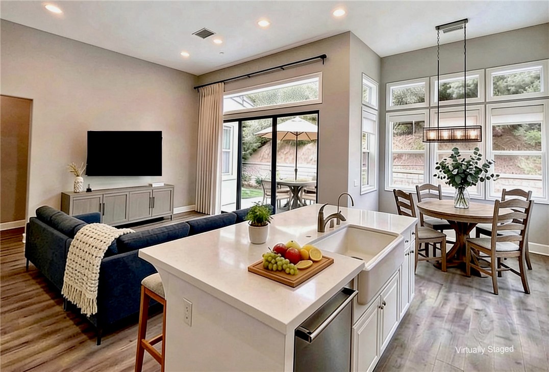 4822 Nelson Court Carlsbad, CA 92010 - Photo 2 of 30