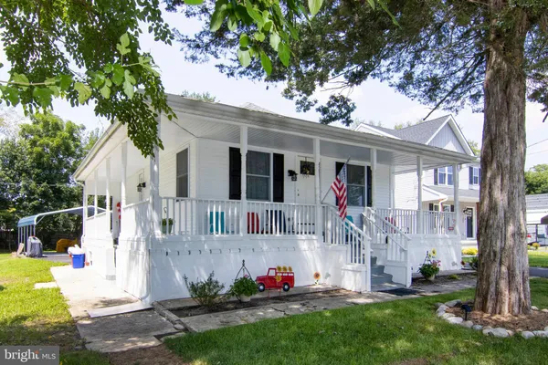 $300,000 | 308 North West Boulevard, Landisville, NJ 08326