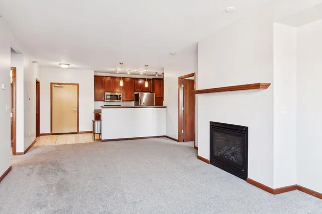 $239,900 | 7600 Lyndale Avenue South, Unit 228, Richfield, MN 55423