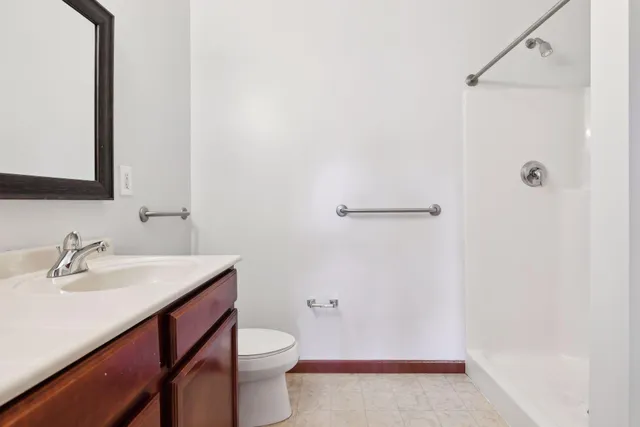 $239,900 | 7600 Lyndale Avenue South, Unit 228, Richfield, MN 55423