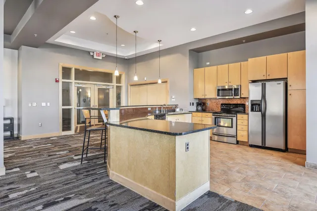 $239,900 | 7600 Lyndale Avenue South, Unit 228, Richfield, MN 55423