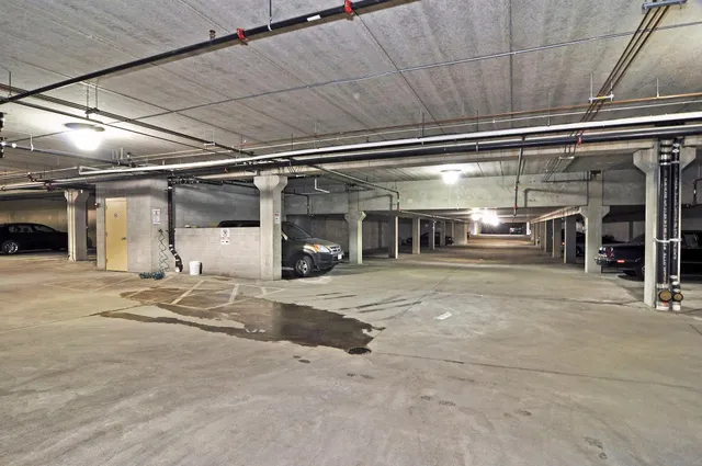 $239,900 | 7600 Lyndale Avenue South, Unit 228, Richfield, MN 55423