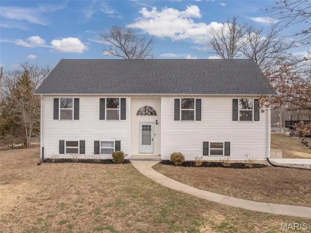 $315,000 | 825 Hwy Ww, Foristell, MO 63348