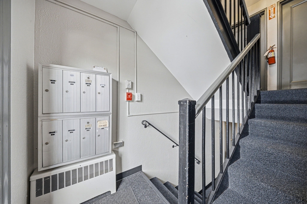 114 Evans Road, Unit 5 Boston, MA 02445 - Photo 4 of 33