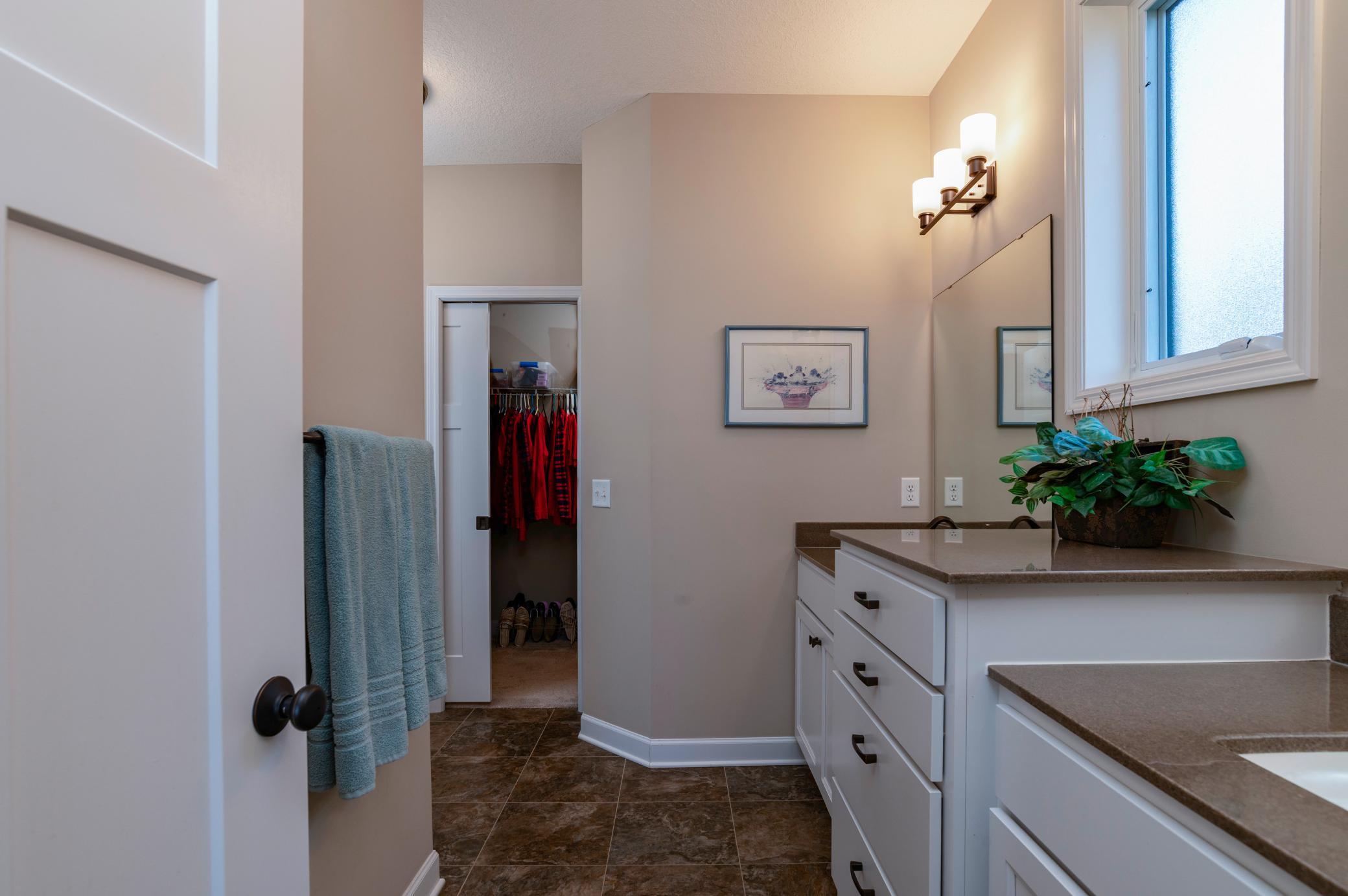 1902 Fulton Road Carver, MN 55315 - Photo 23 of 40