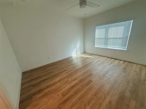 $2,900 | 309 West Cedar Street, Gunter, TX 75058