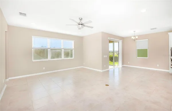$3,250 | 38132 Cobble Creek Boulevard, Zephyrhills, FL 33540